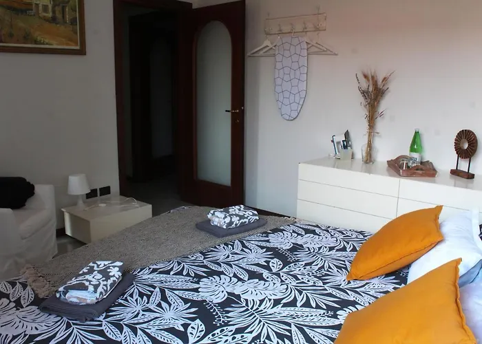 Casa all'era